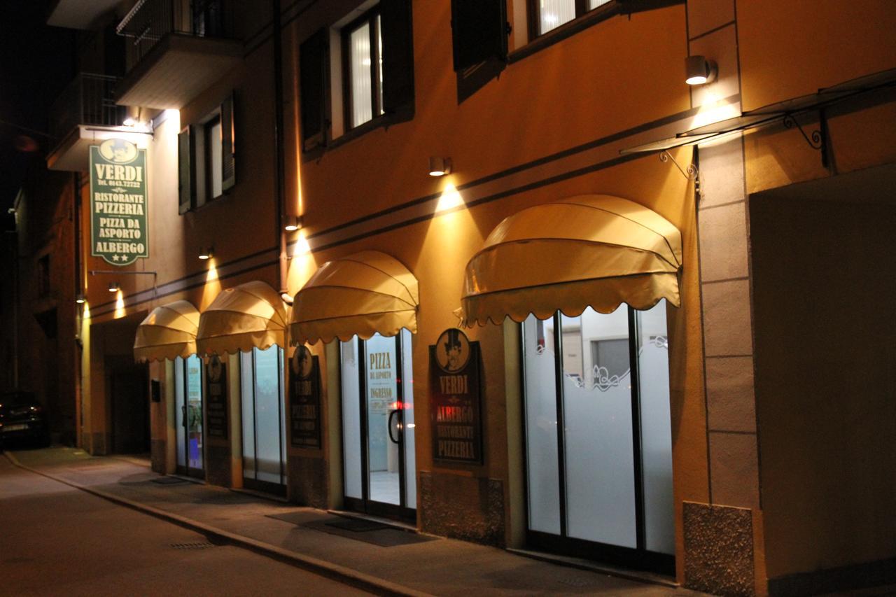 Albergo Verdi Novi Ligure Esterno foto