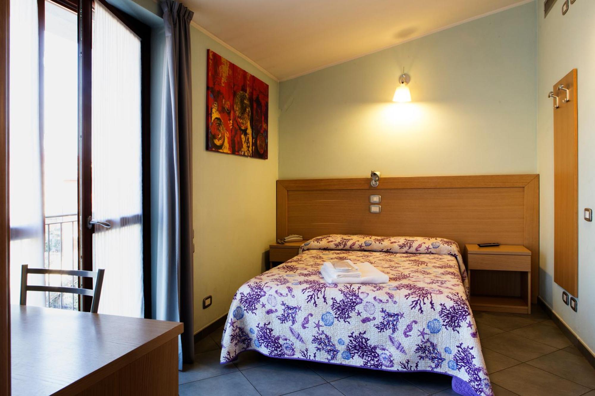 Albergo Verdi Novi Ligure Esterno foto