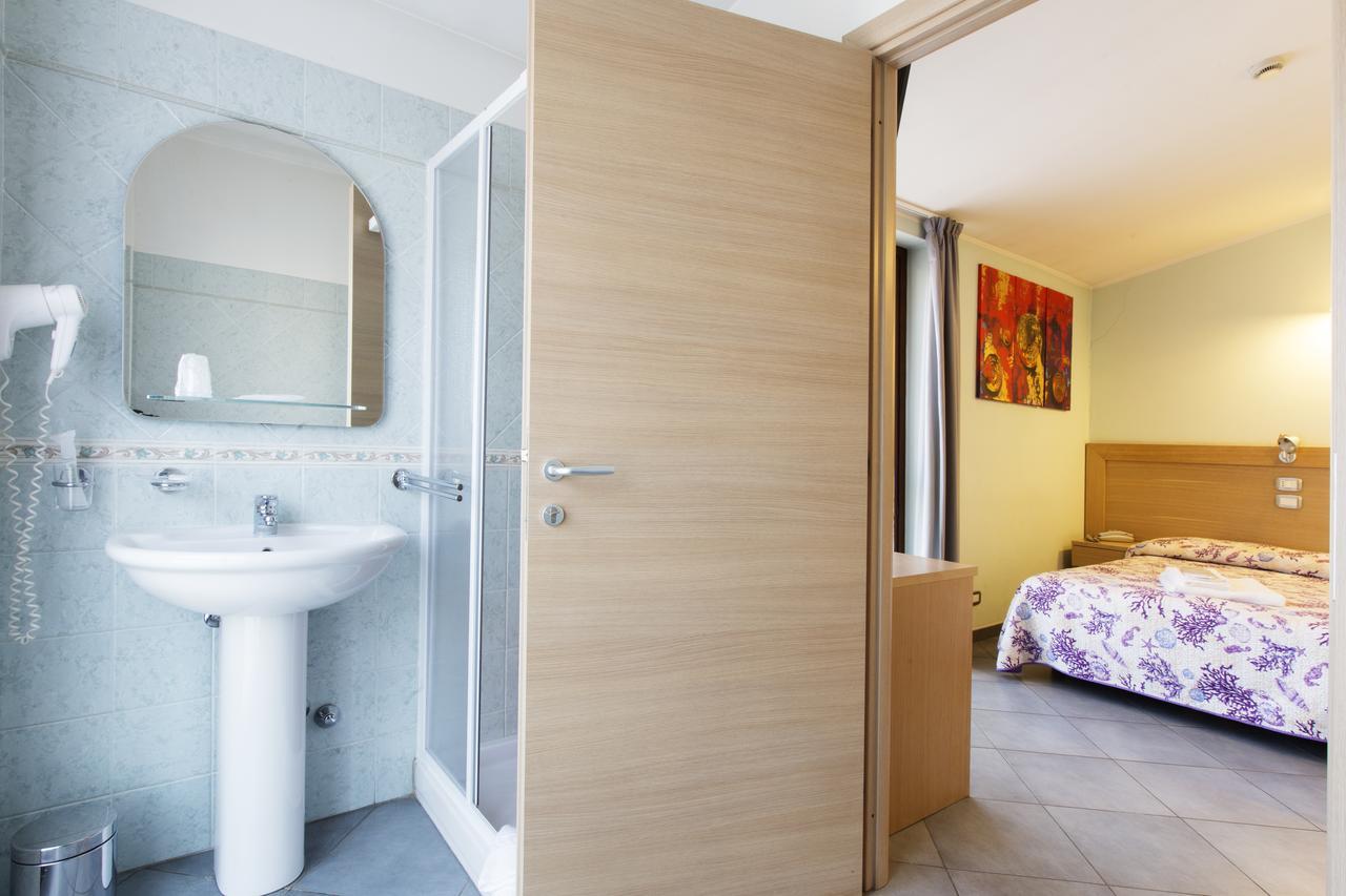 Albergo Verdi Novi Ligure Esterno foto