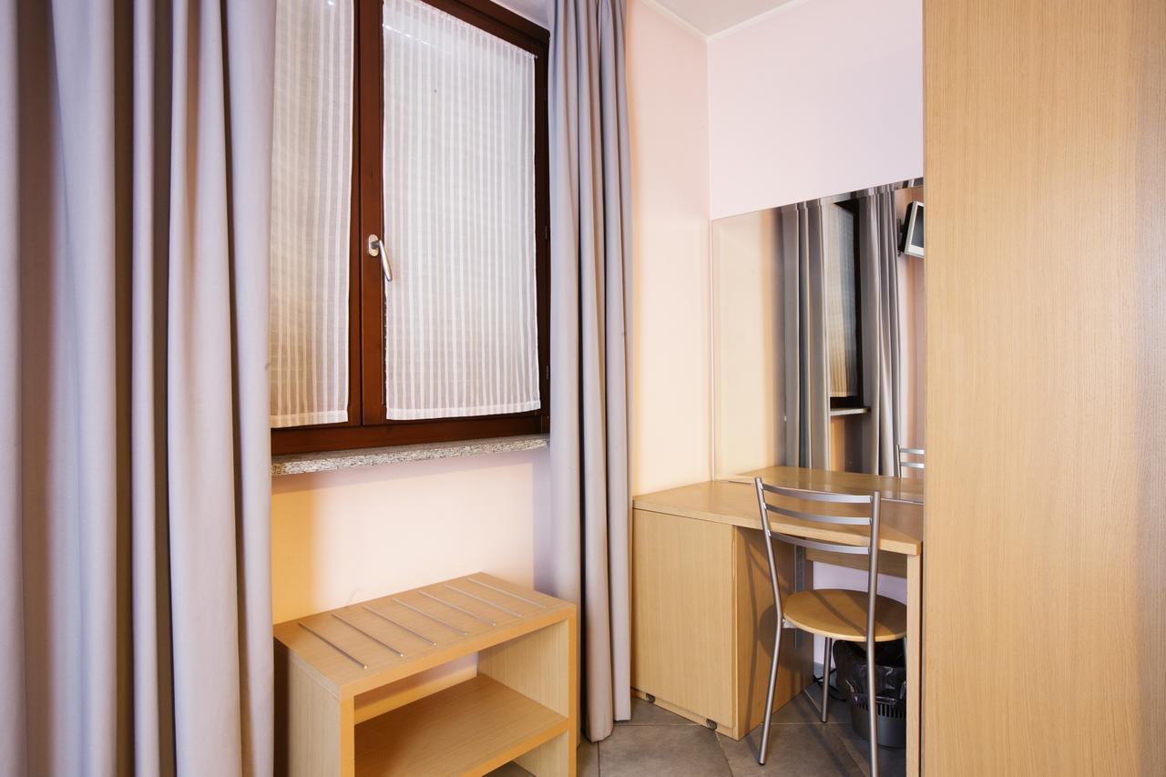 Albergo Verdi Novi Ligure Esterno foto